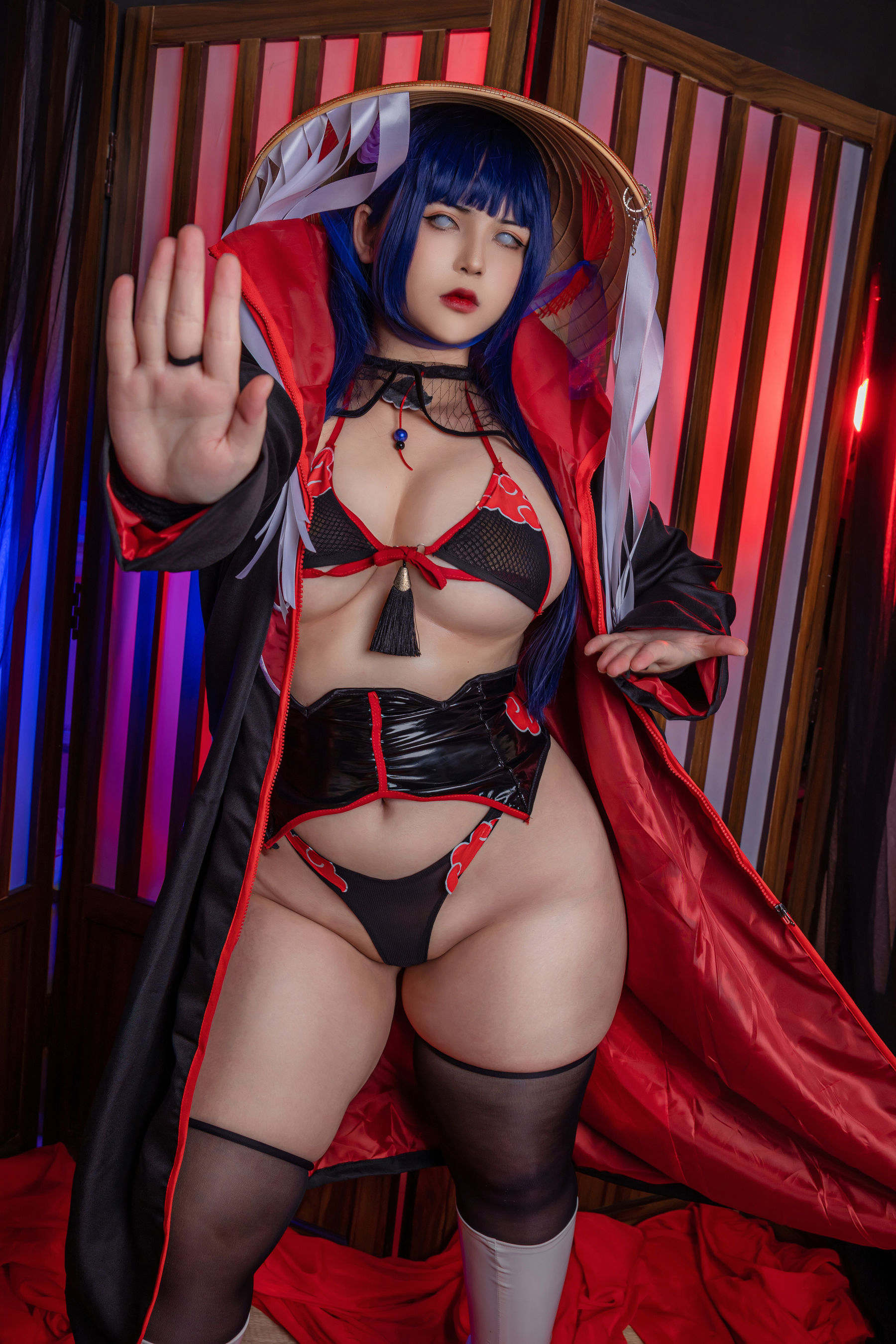 Uy Uy - Hinata Akatsuki 第1张图