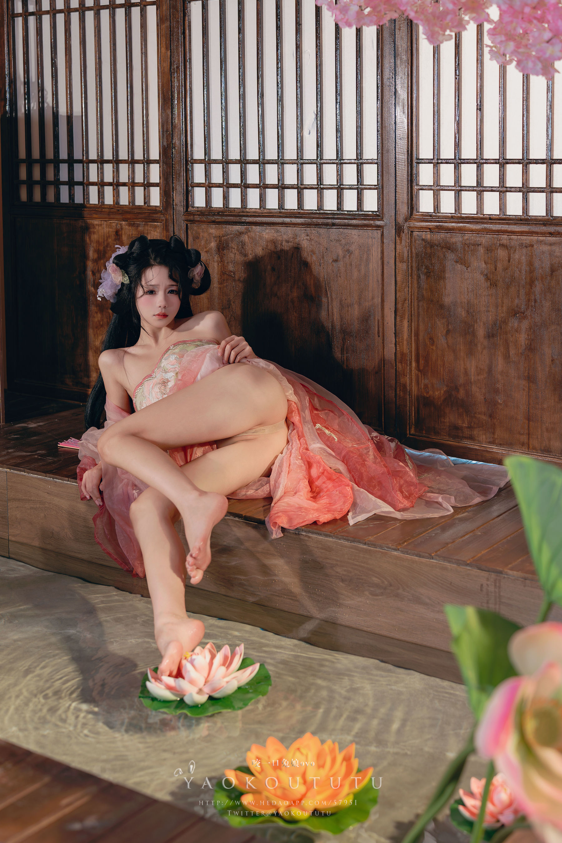 咬一口兔娘 - 游园惊梦 第18张图