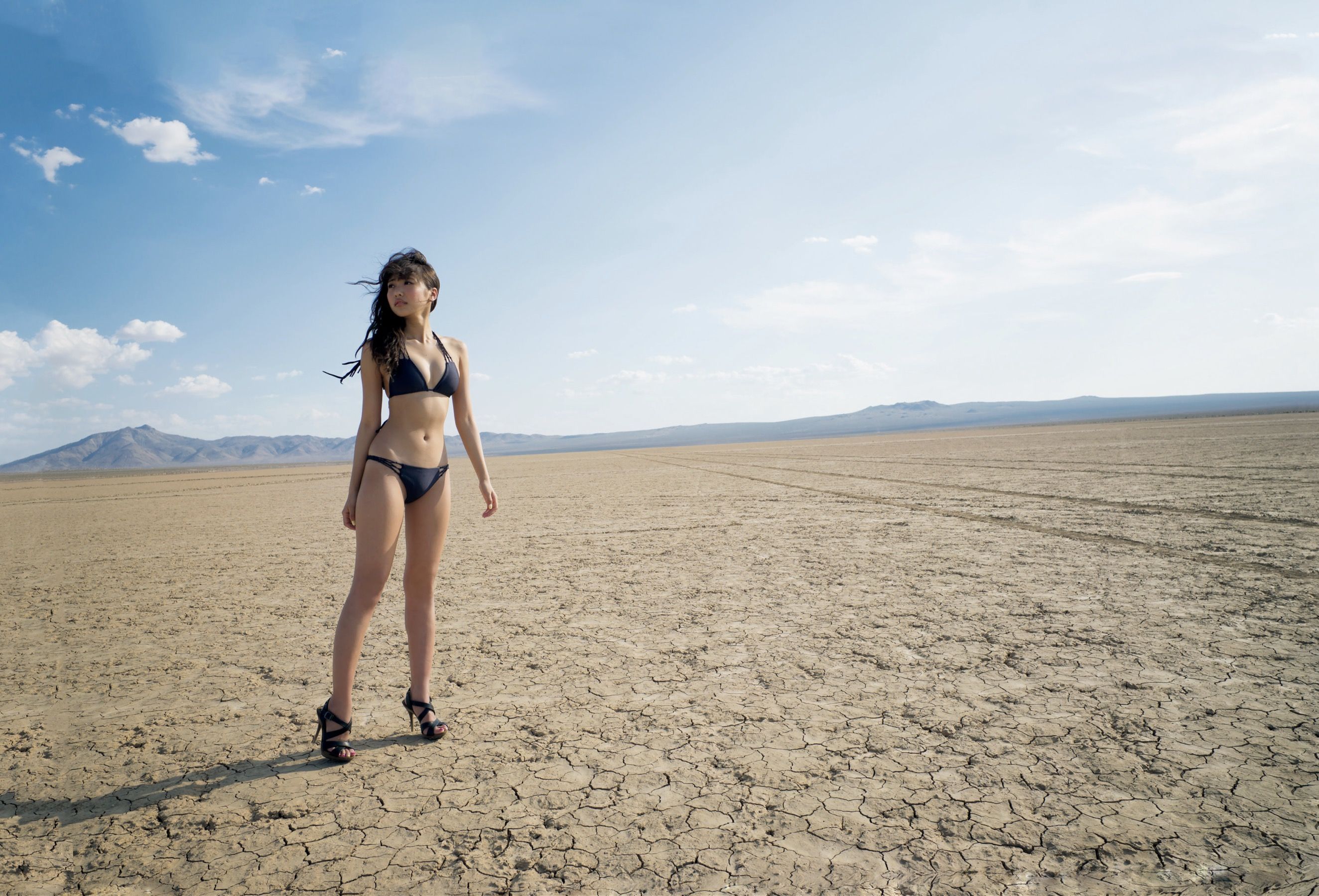 佐野ひなこ ファースト写真集 Hinako 第21张图