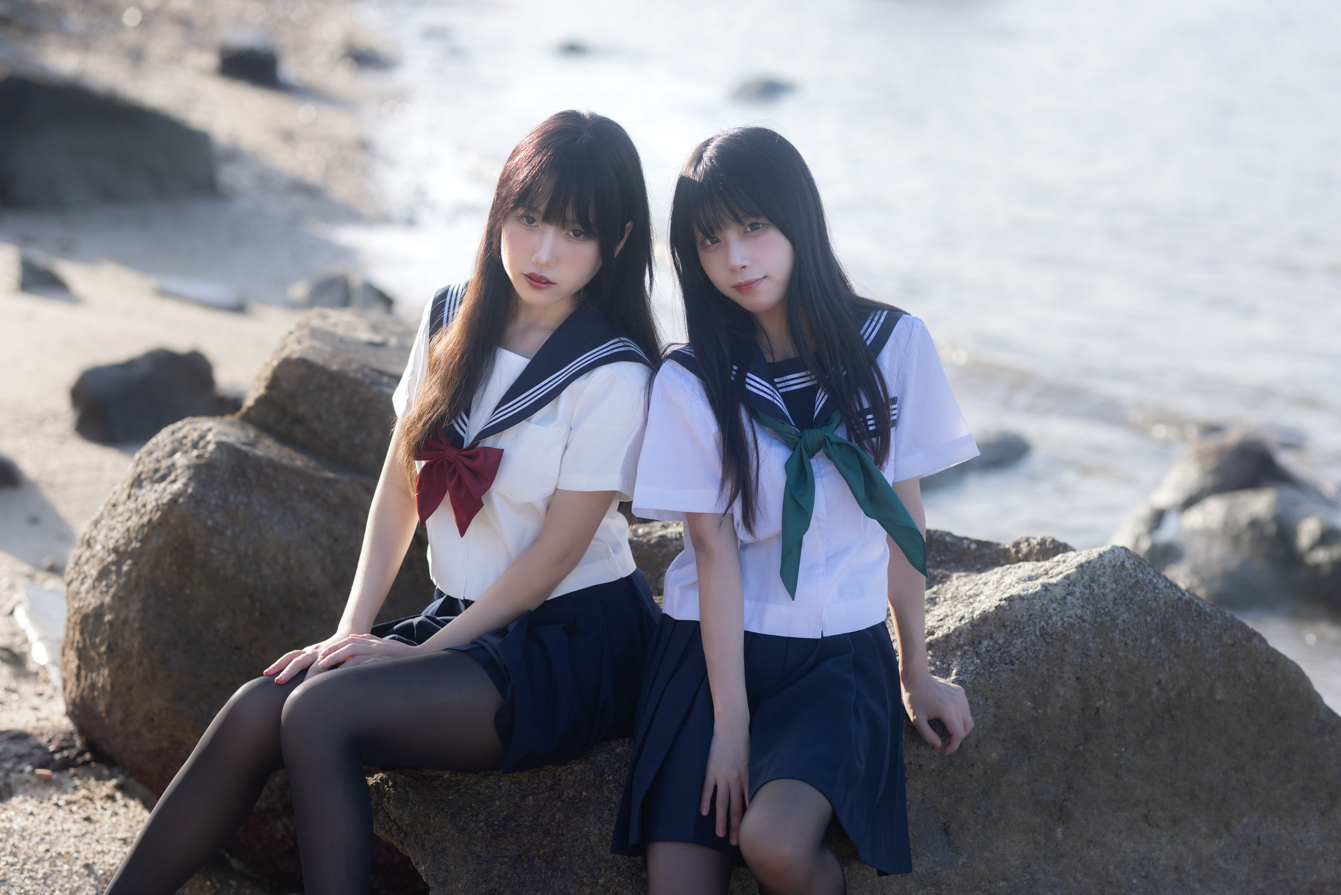 微博人气Coser 不呆猫&三無人型 - 水手服百合黑丝 第1张图