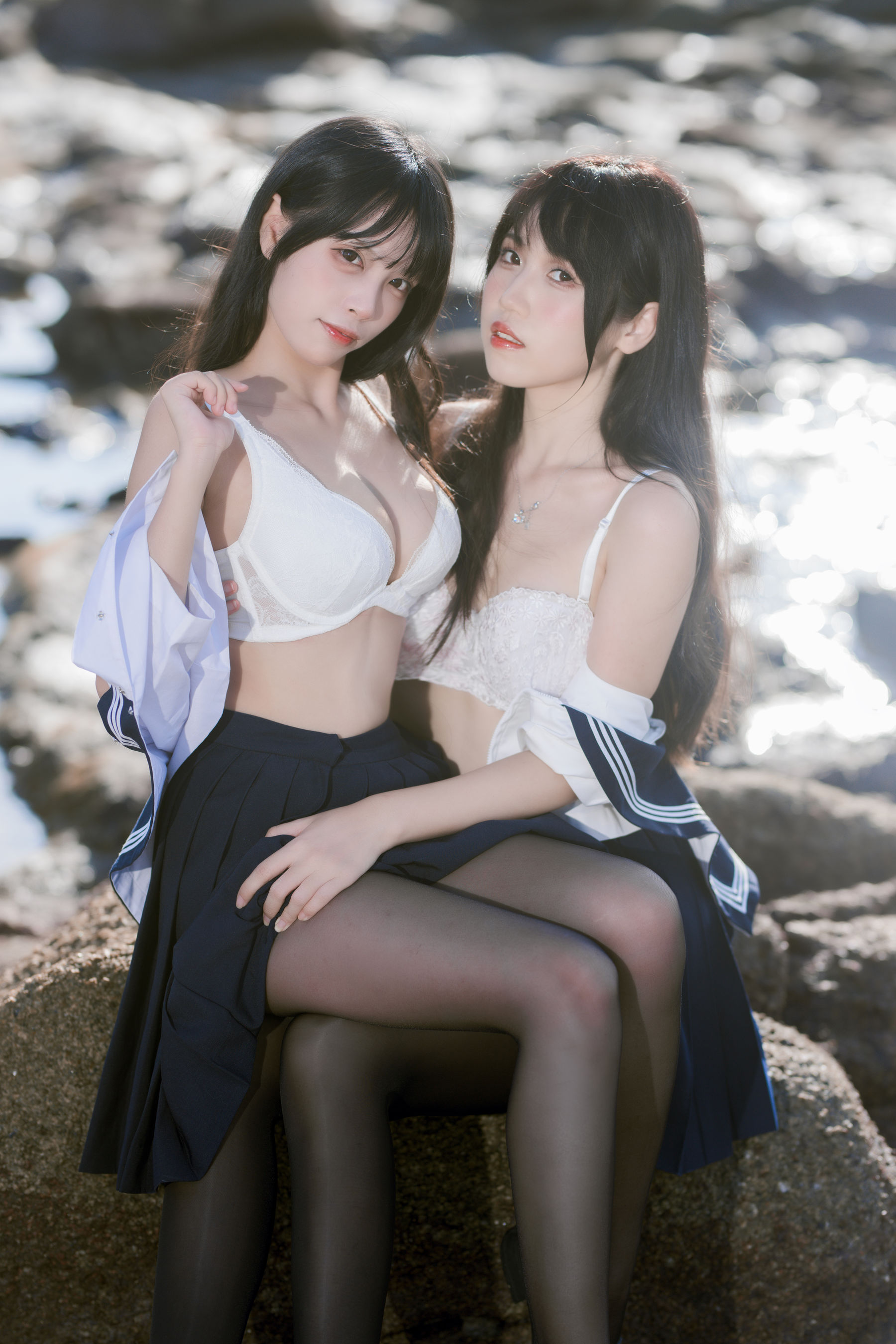 微博人气Coser 不呆猫&三無人型 - 水手服百合黑丝 第27张图