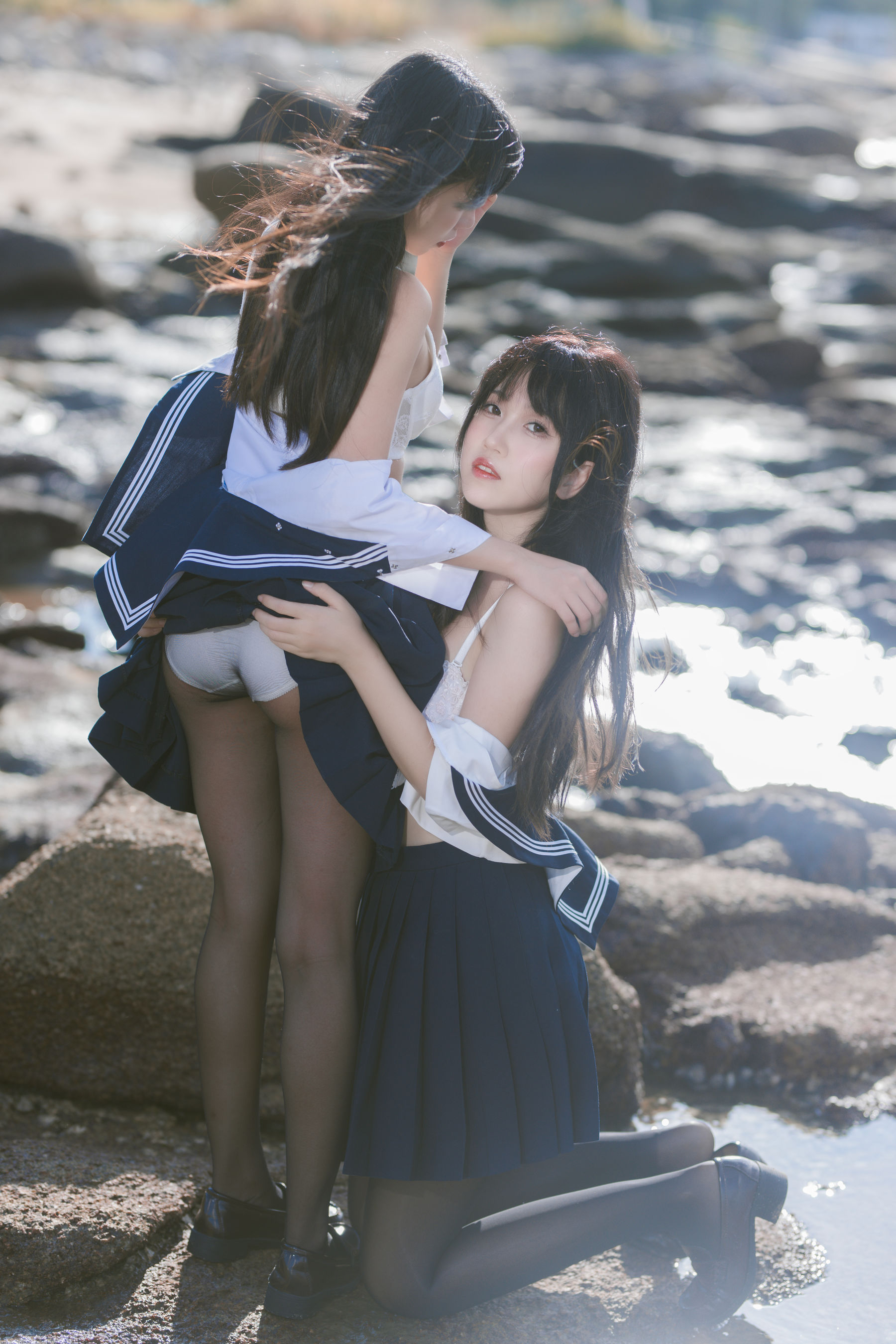 微博人气Coser 不呆猫&三無人型 - 水手服百合黑丝 第29张图