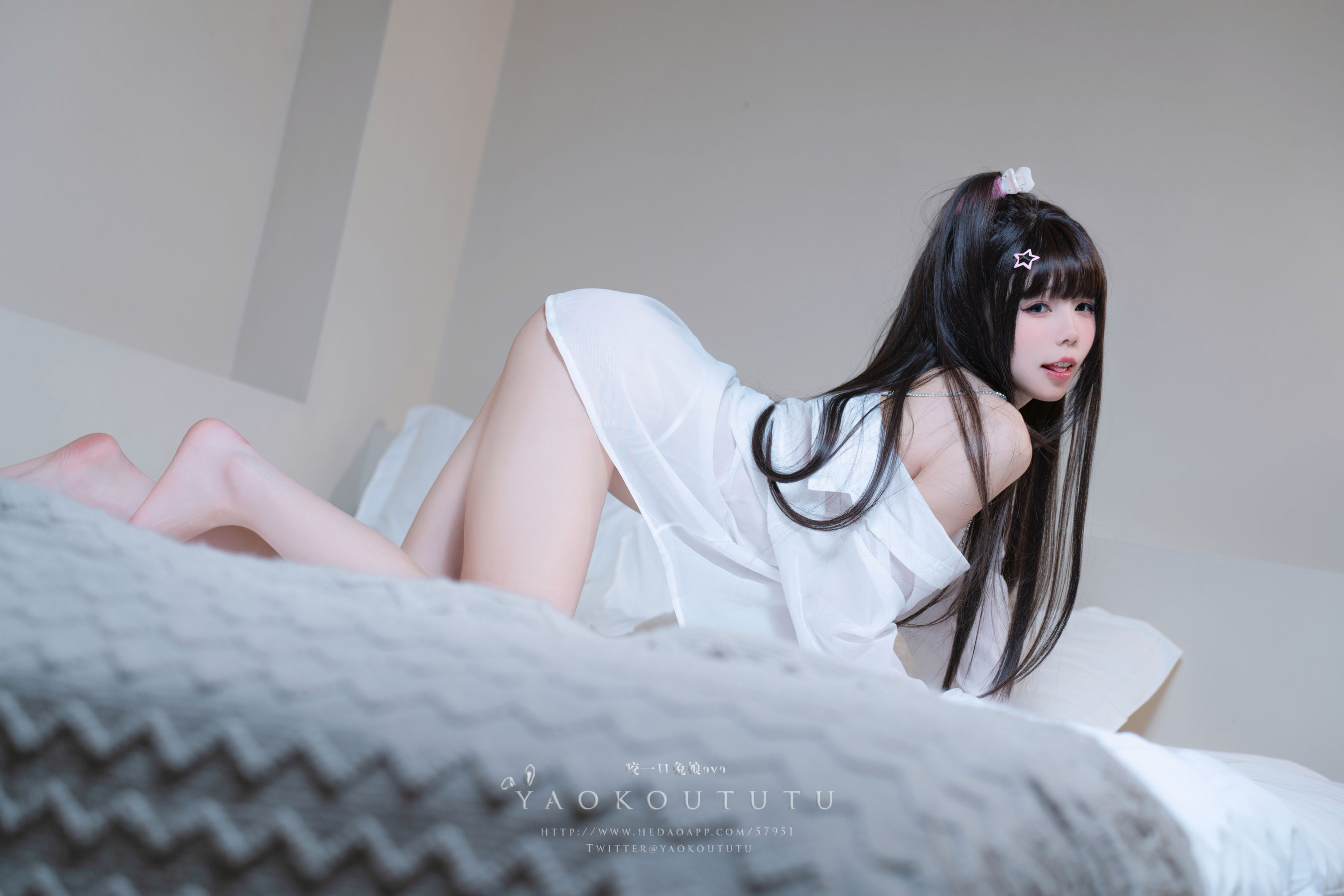 咬一口兔娘 - 男友衬衣 第10张图