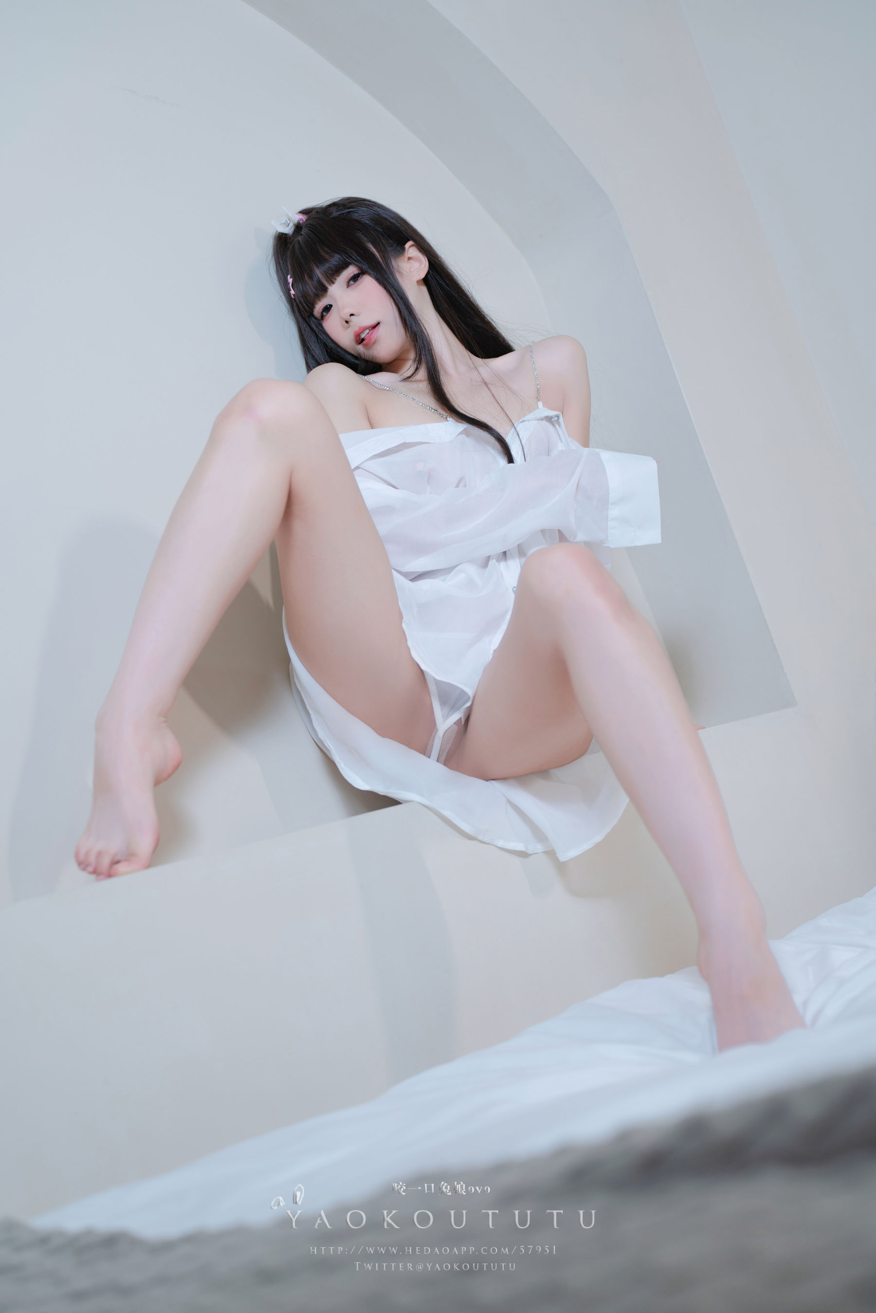 咬一口兔娘 - 男友衬衣 第3张图