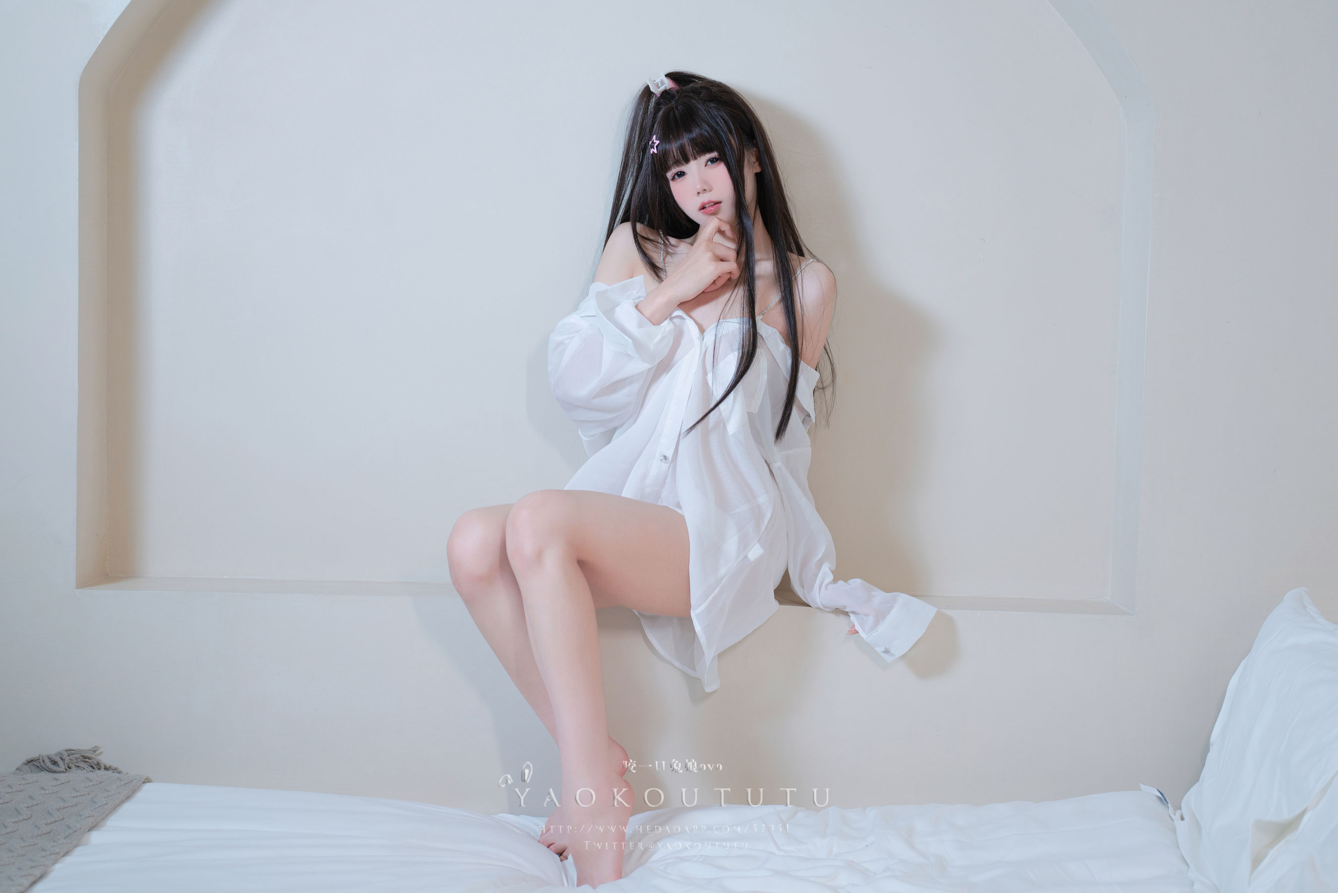 咬一口兔娘 - 男友衬衣 第4张图
