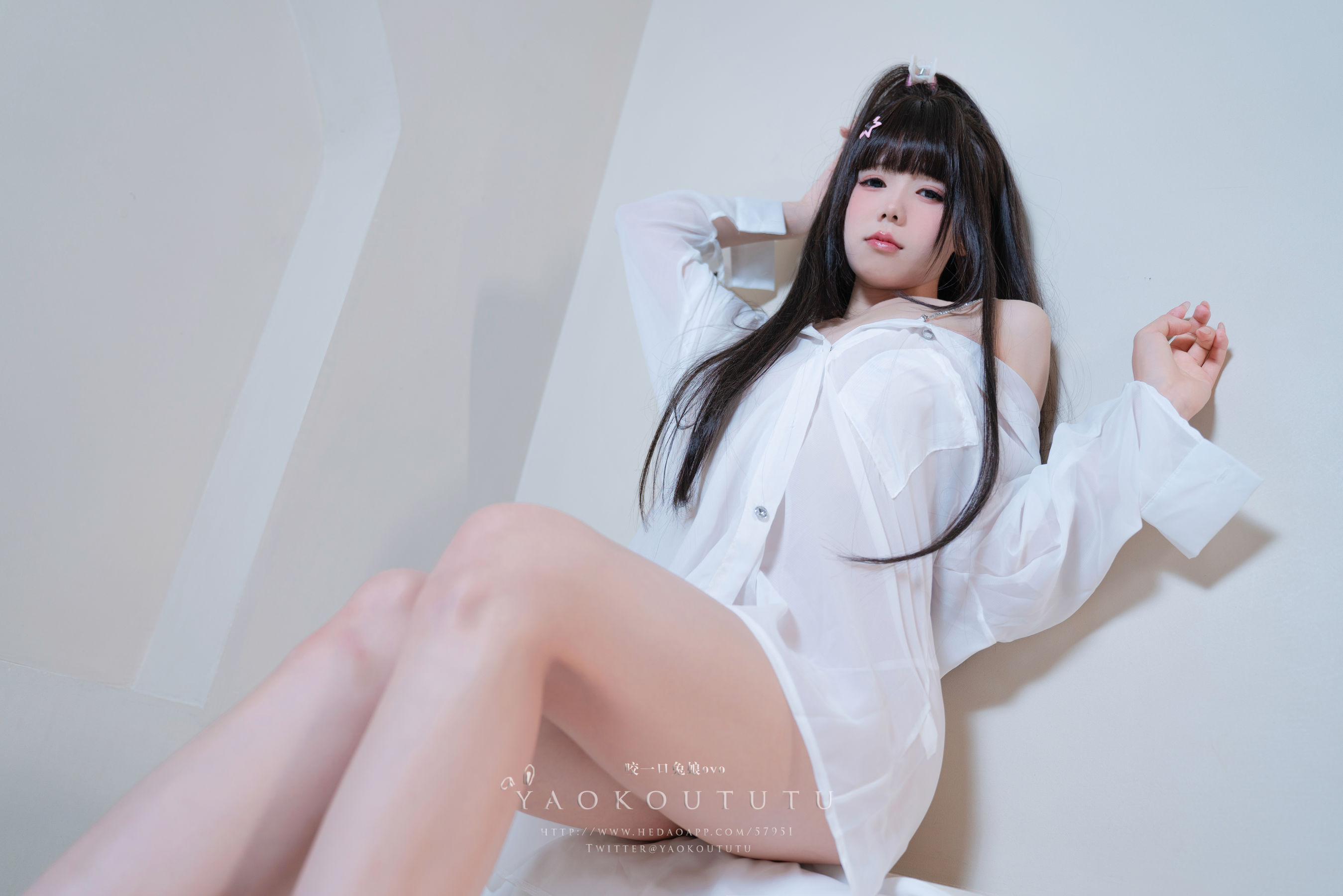 咬一口兔娘 - 男友衬衣 第7张图