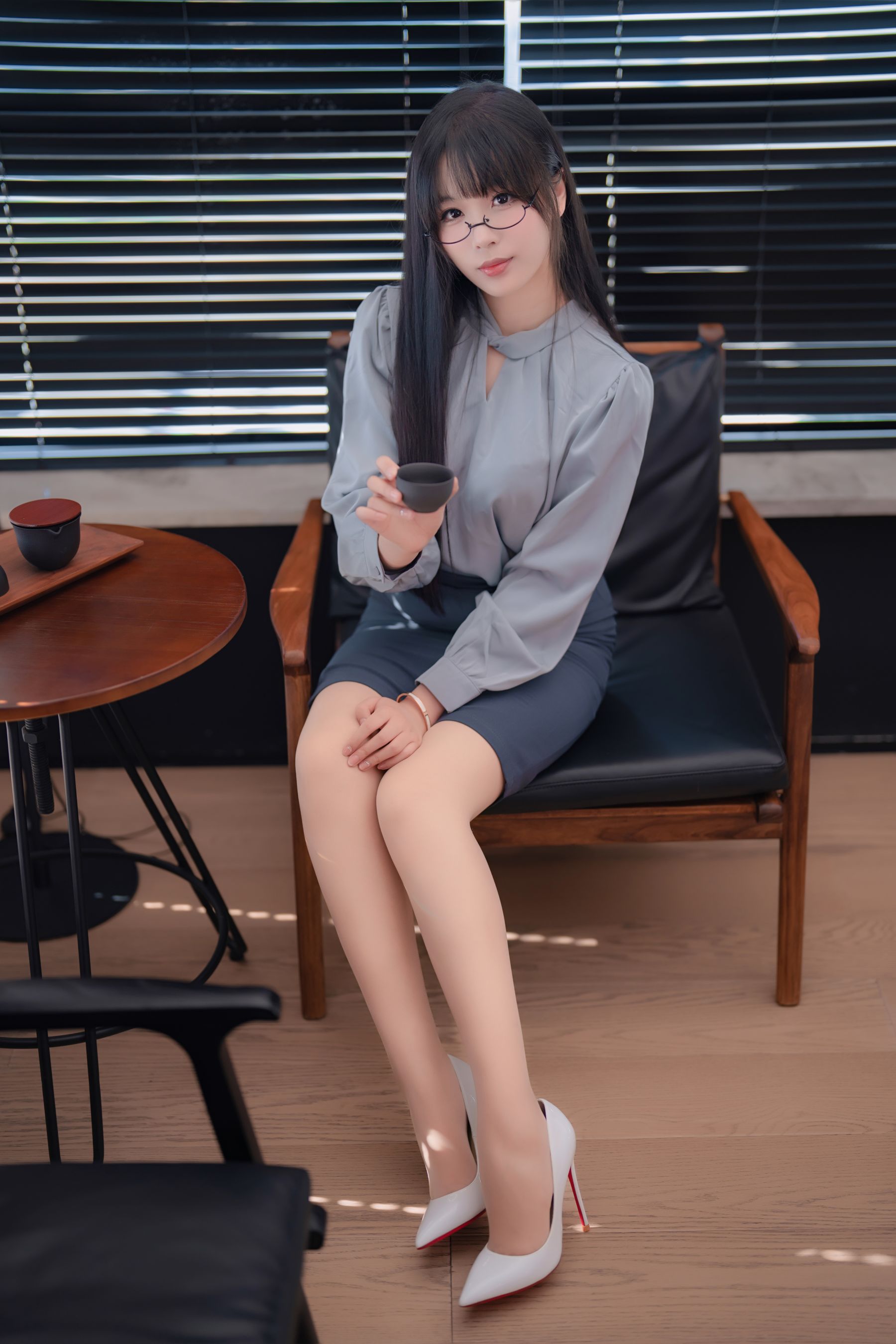 轩萧学姐 - 蓝裙OL 第98张图