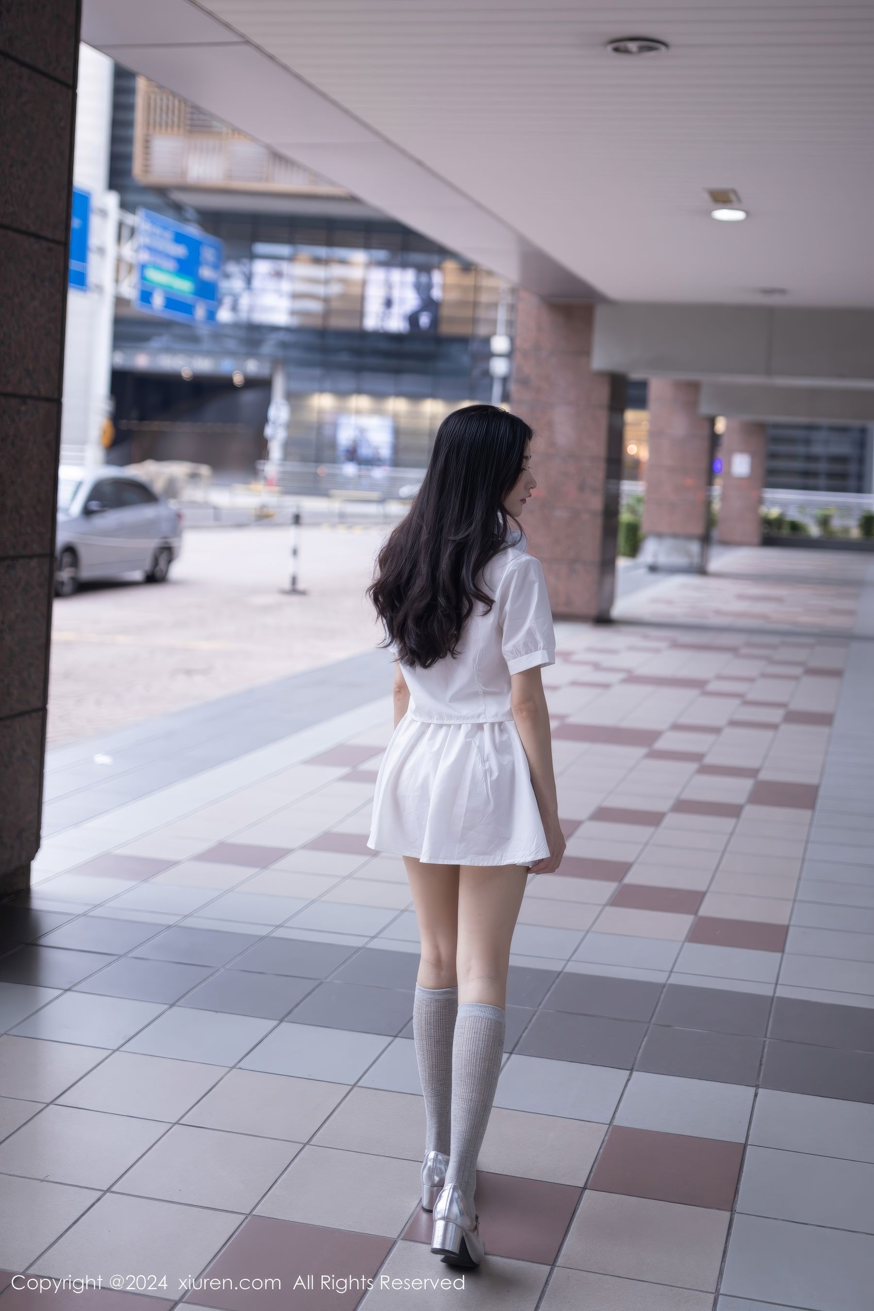 [秀人XiuRen] 2024.07.02 No.8793 鱼尾fish 第2张图
