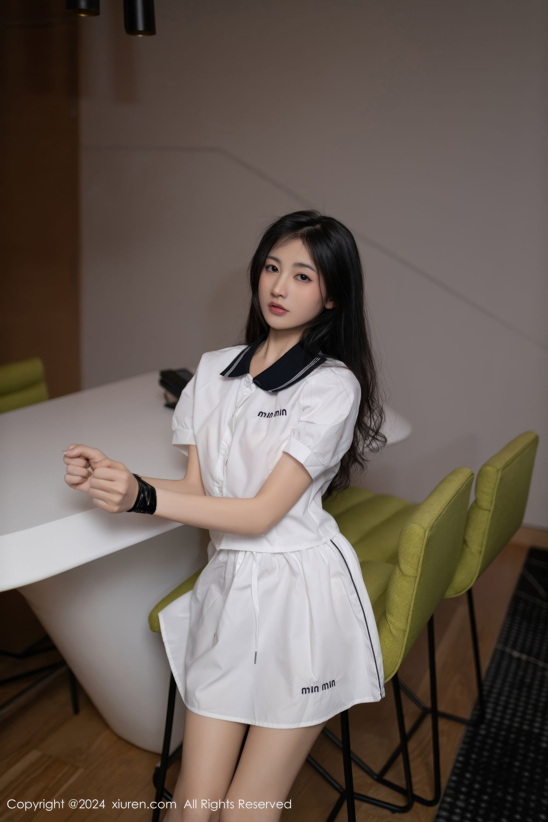 [秀人XiuRen] 2024.07.02 No.8793 鱼尾fish 第9张图