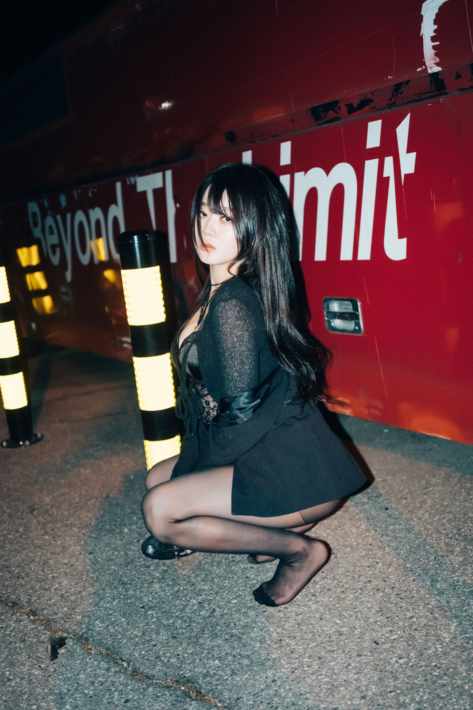 [LOOZY] Zia - XXX At Night Road 第4张图