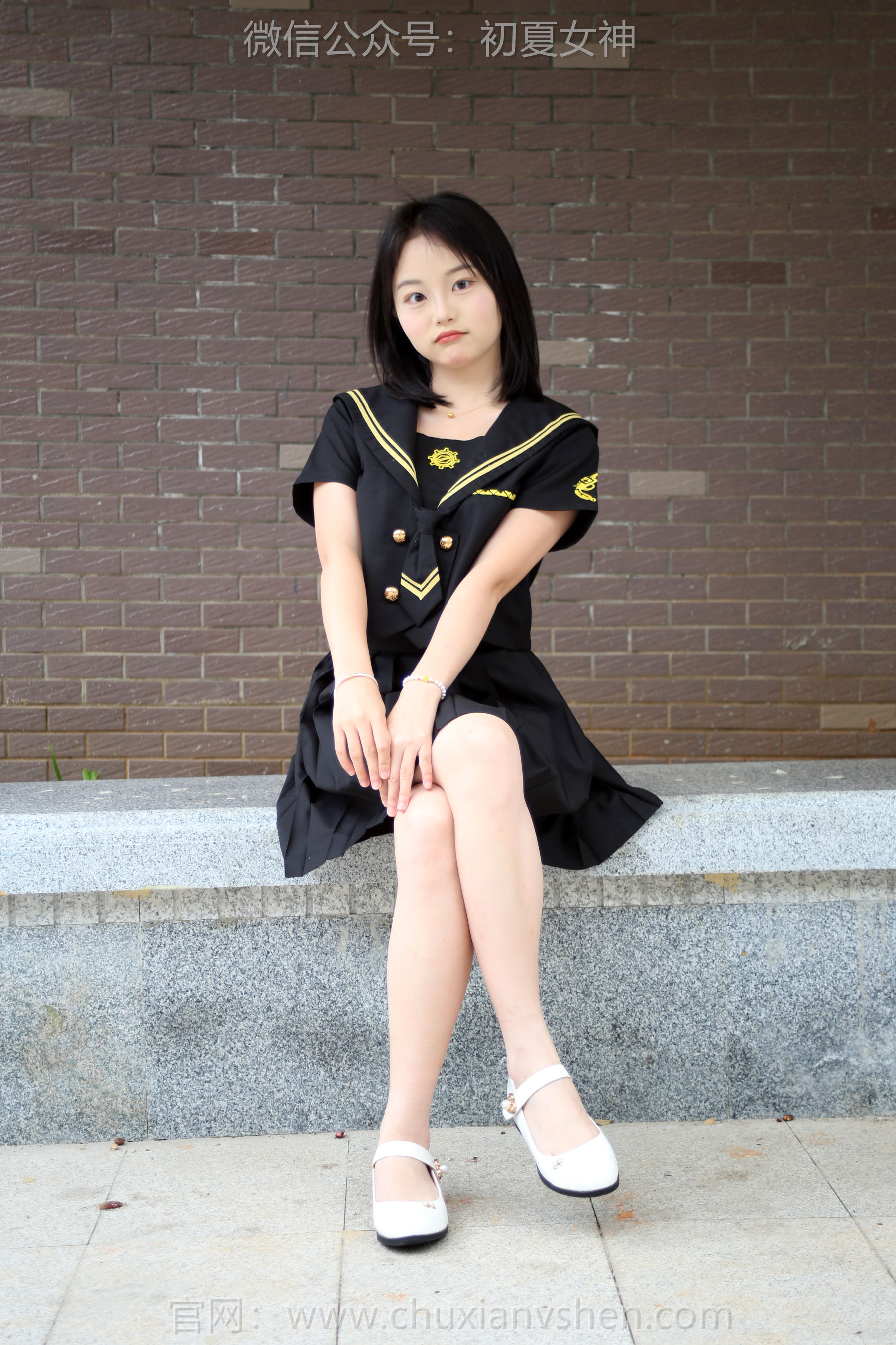 初夏女神 No.216 双双 黑系水手服 第5张图