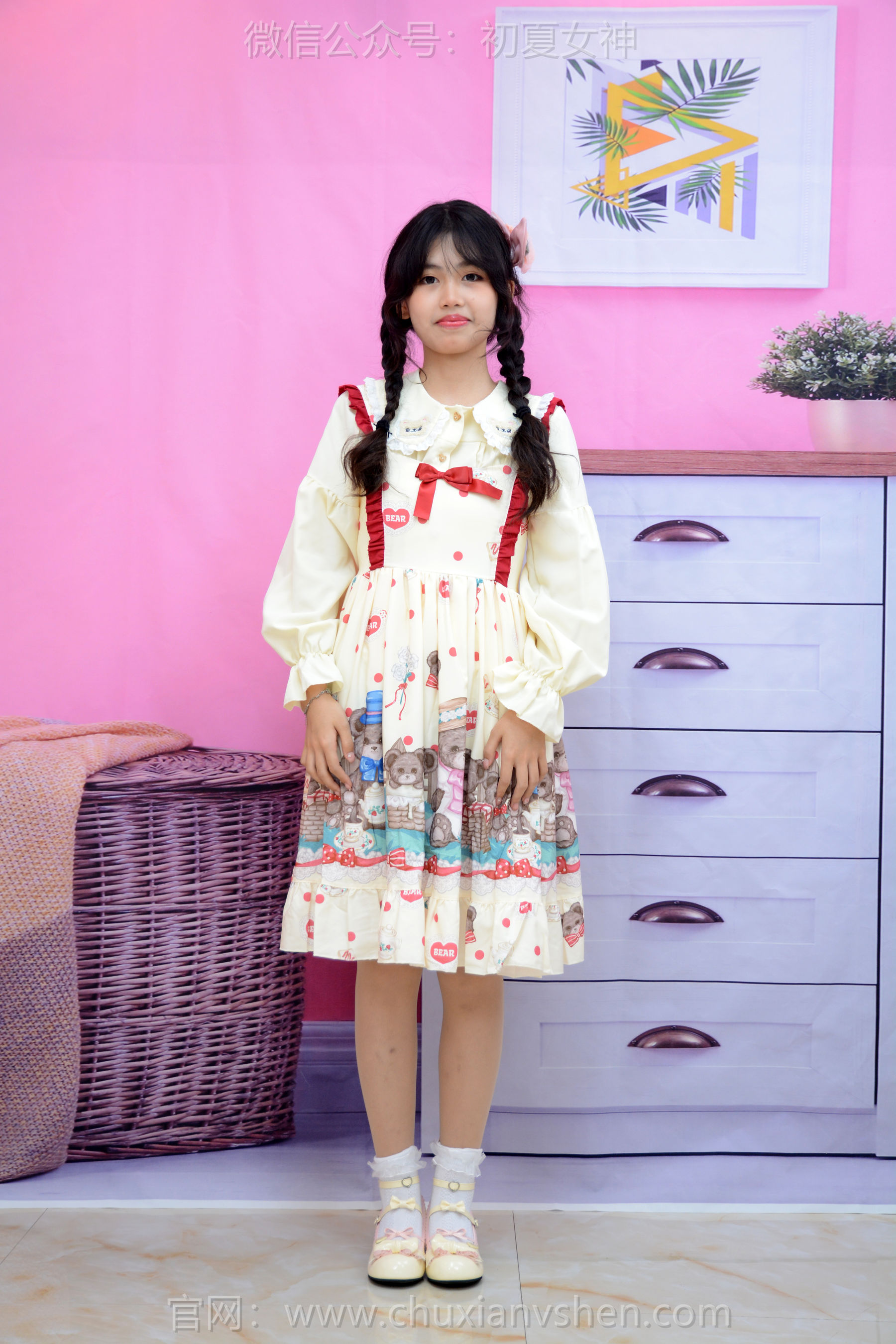 初夏女神 No.229 希希 再见高中 第2张图