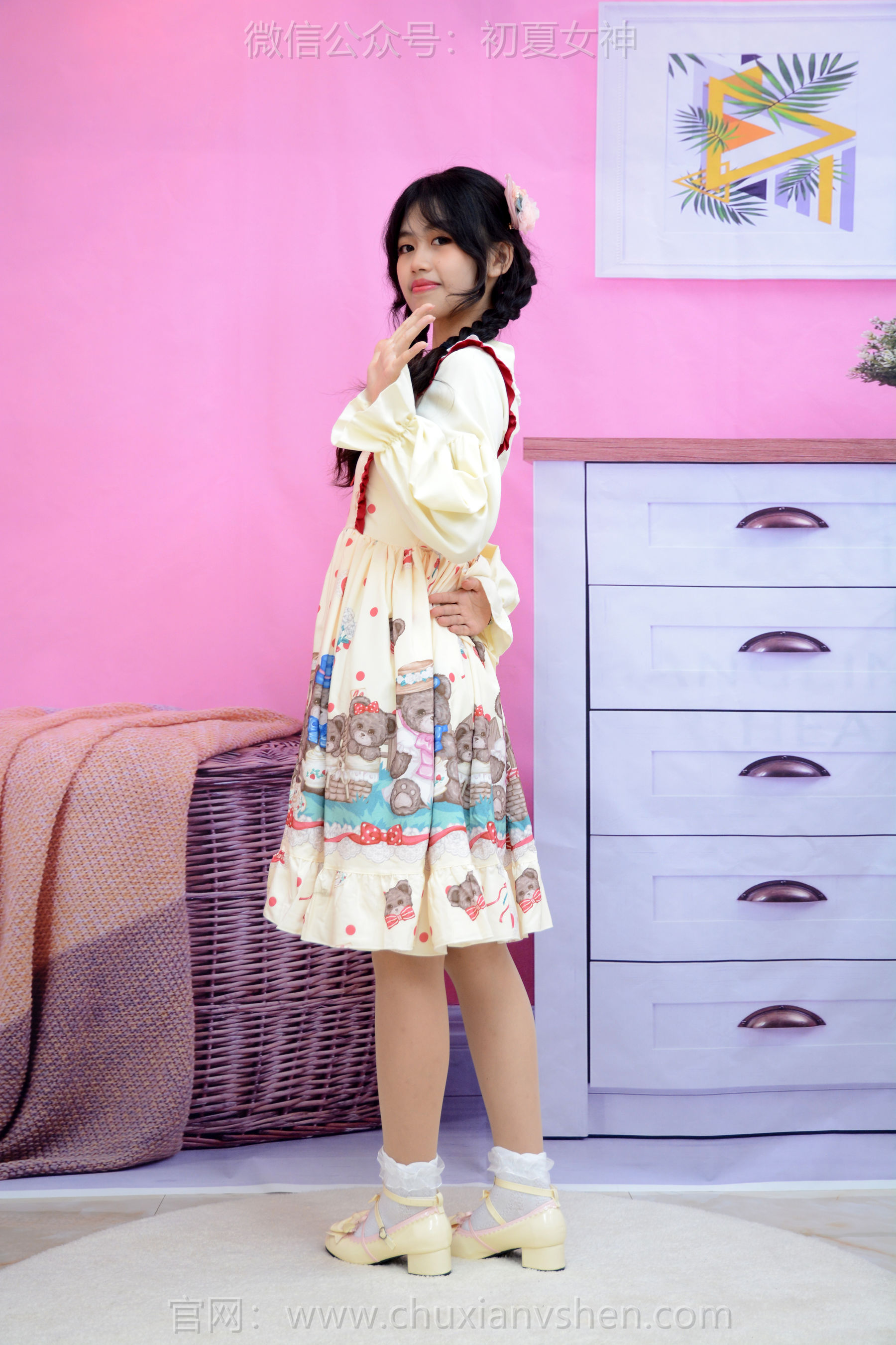 初夏女神 No.229 希希 再见高中 第3张图