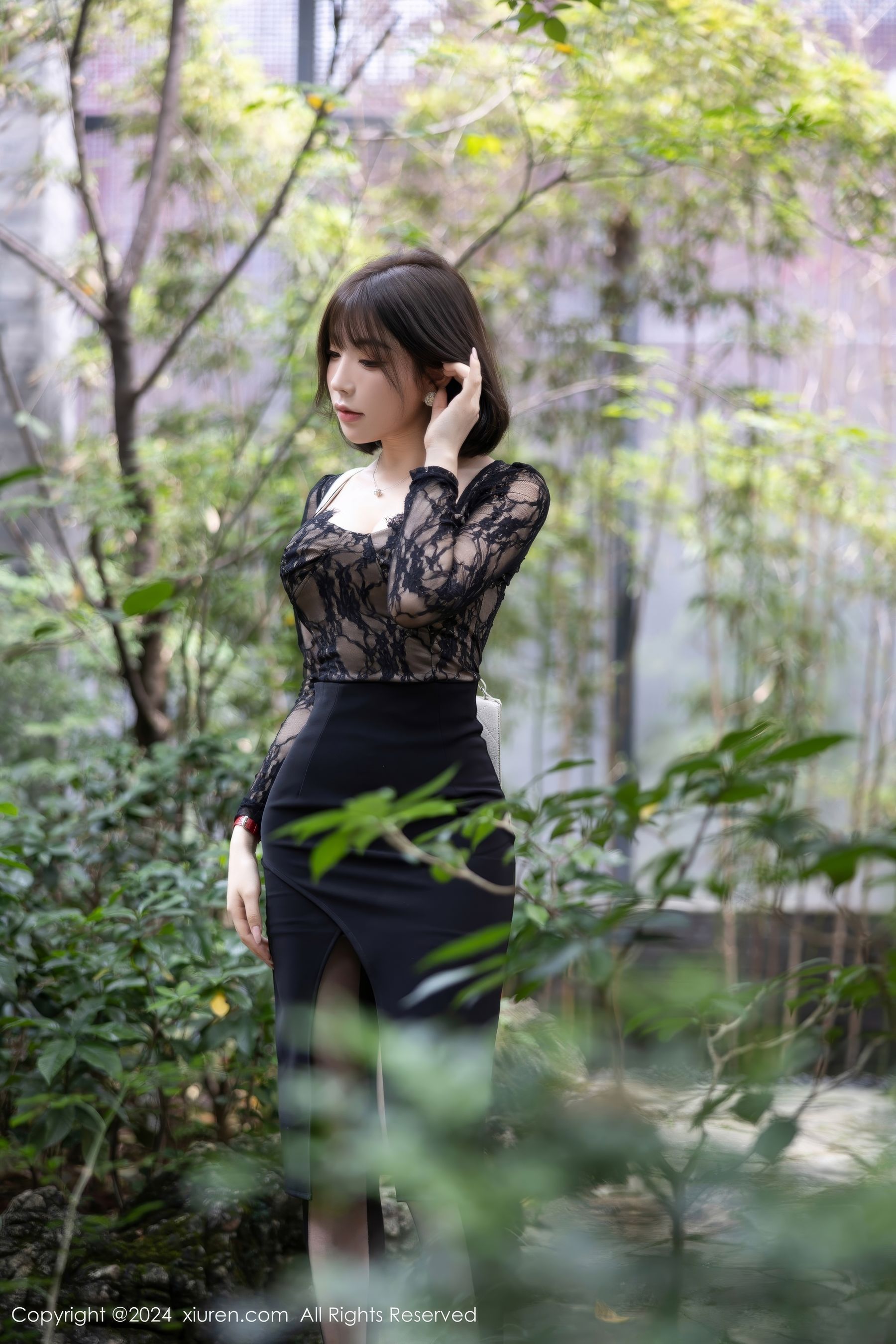 [秀人XiuRen] 2024.10.09 No.9257 徐莉芝Booty 第1张图