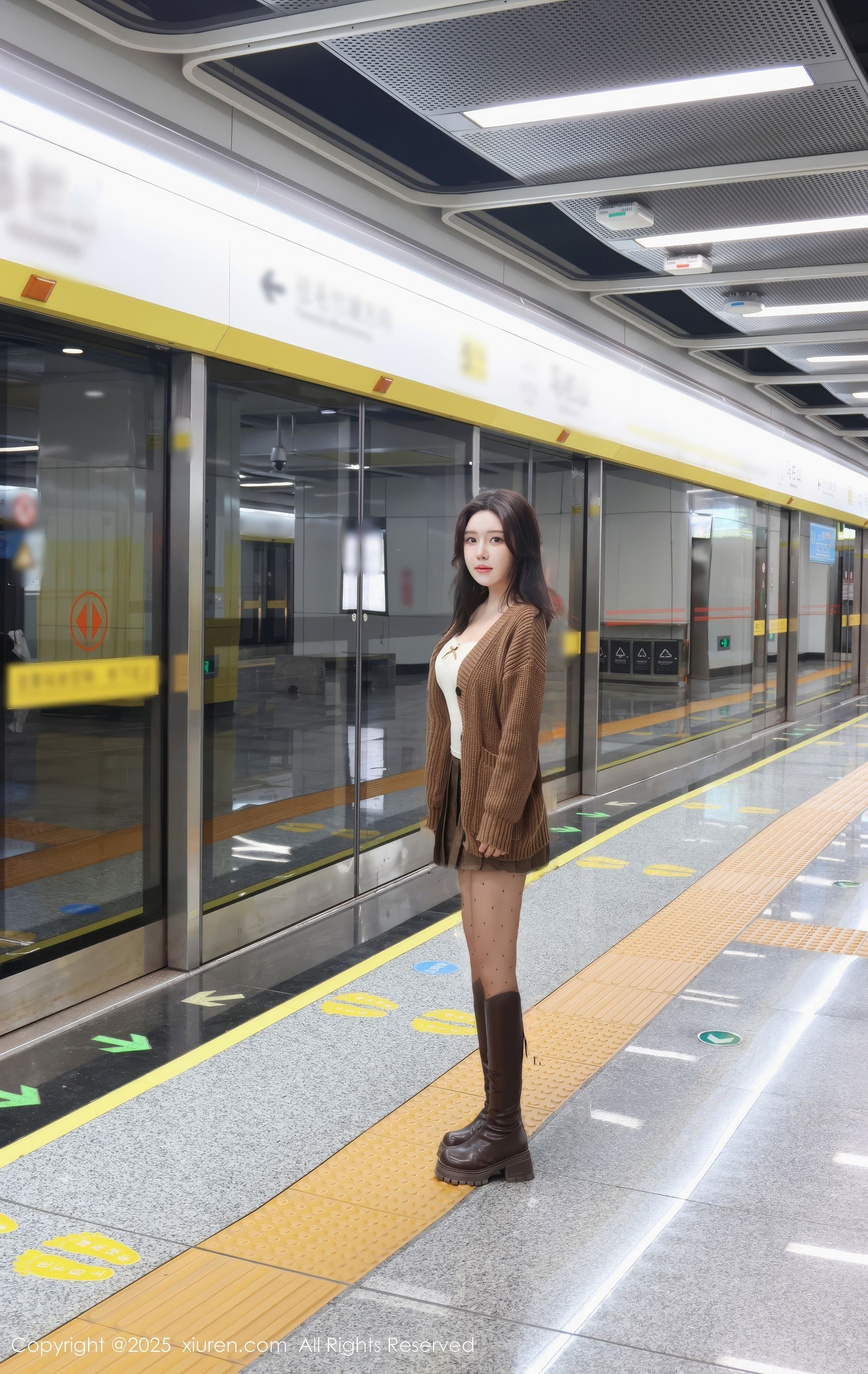 [秀人XiuRen] 2025.01.03 No.9708 小薯条nienie 第22张图