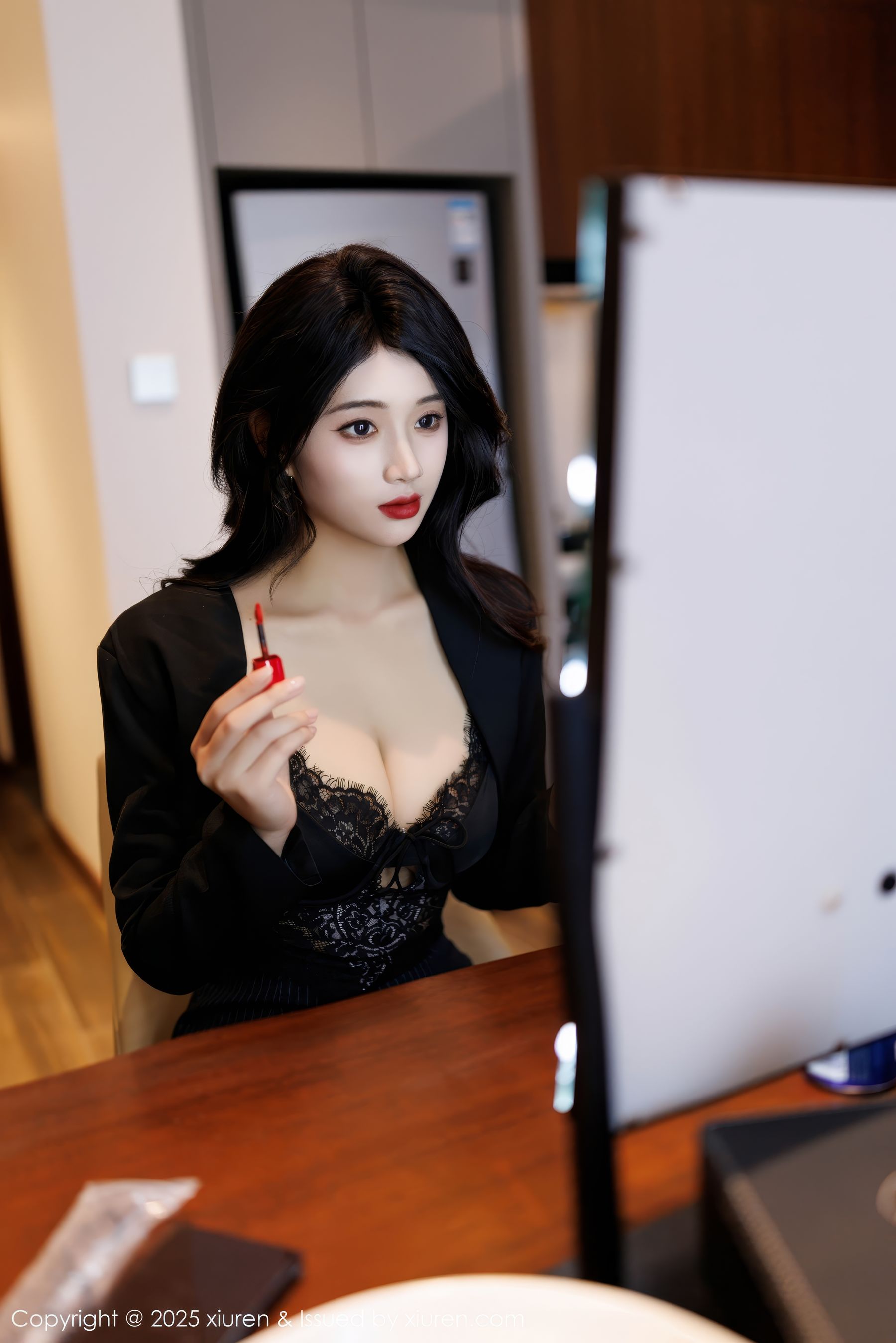 [秀人XiuRen] 2025.01.08 No.9728 南乔 第1张图