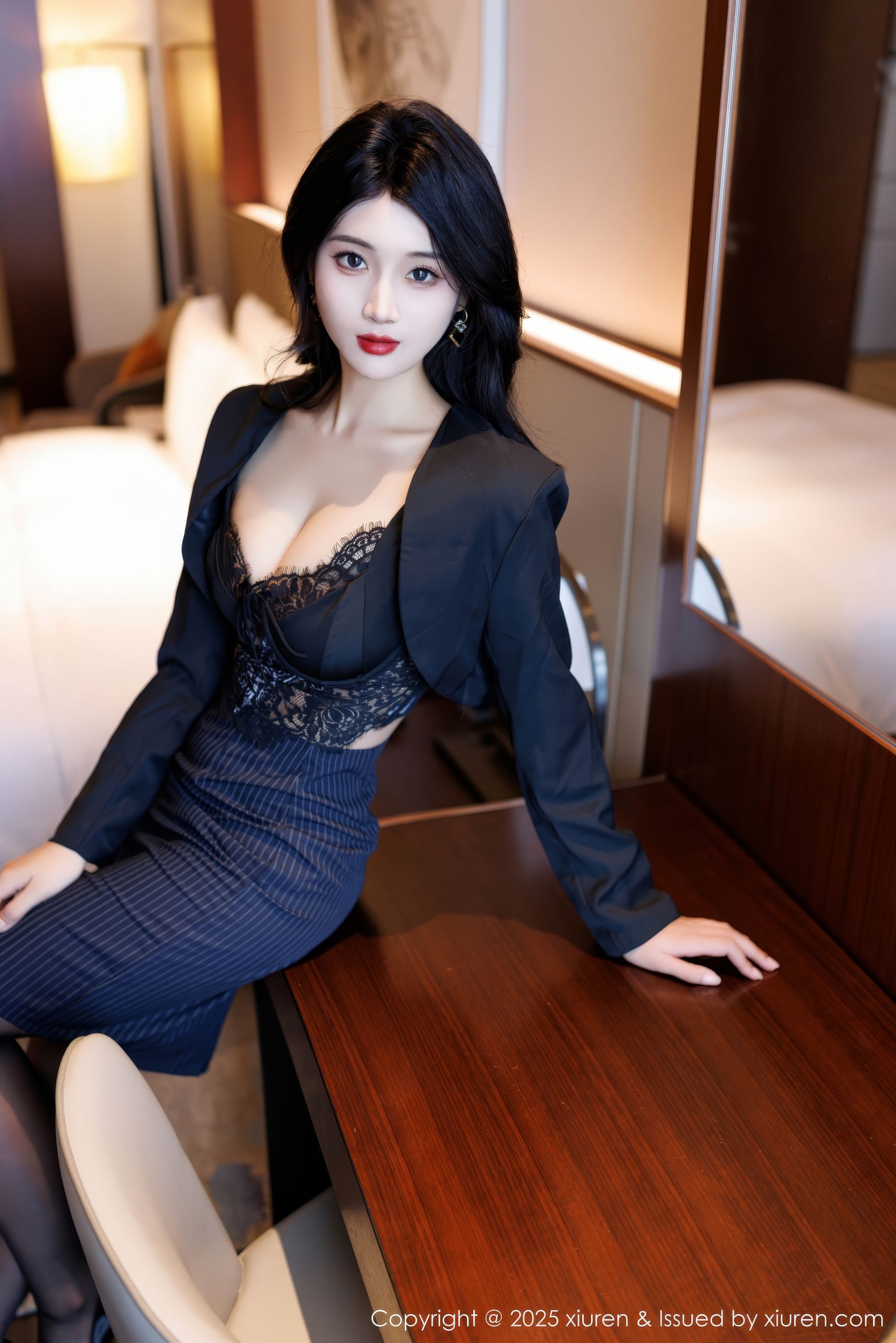 [秀人XiuRen] 2025.01.08 No.9728 南乔 第4张图