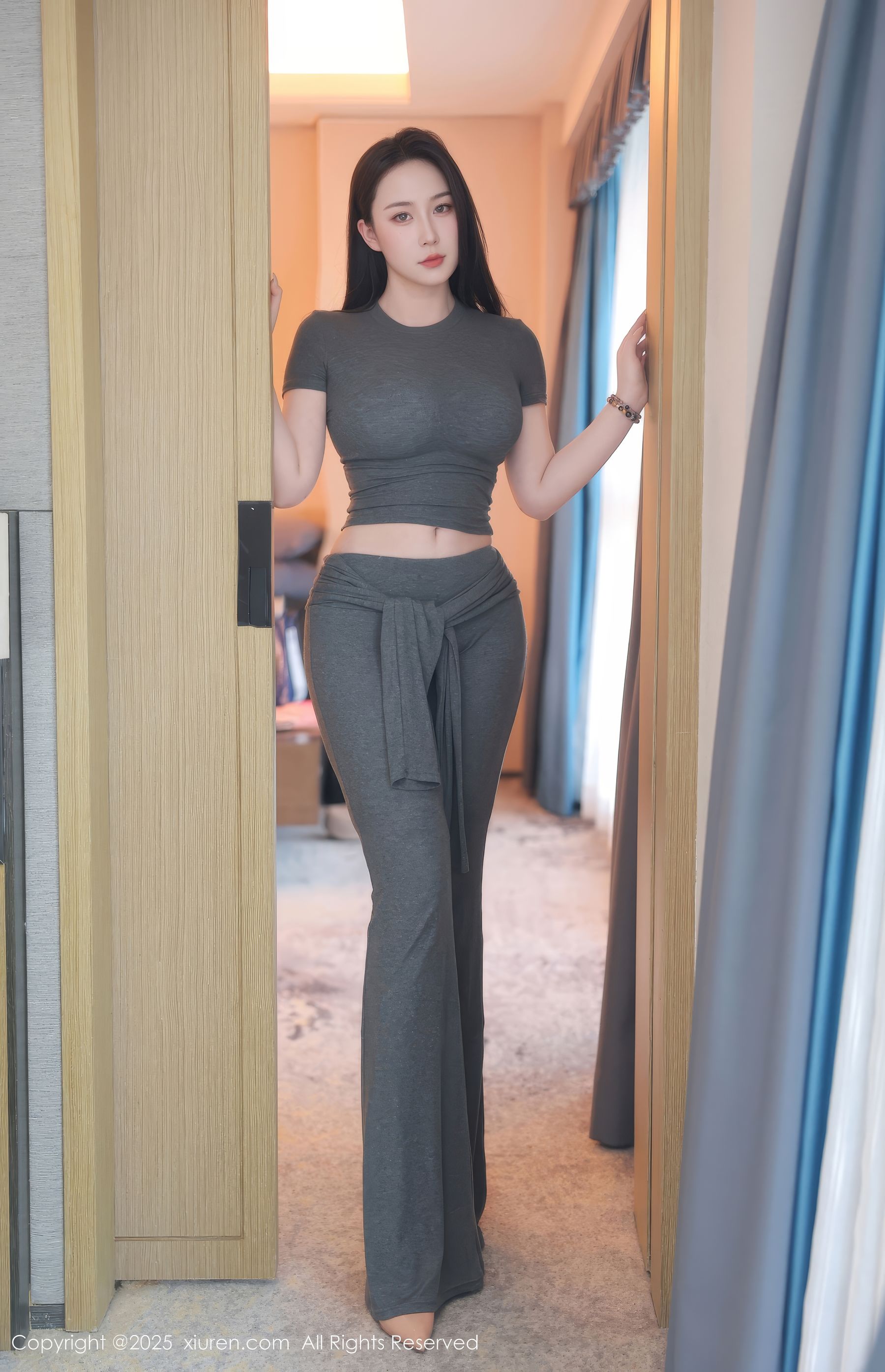 [秀人XiuRen] 2025.03.31 No.10092 林昔予yorki 第3张图