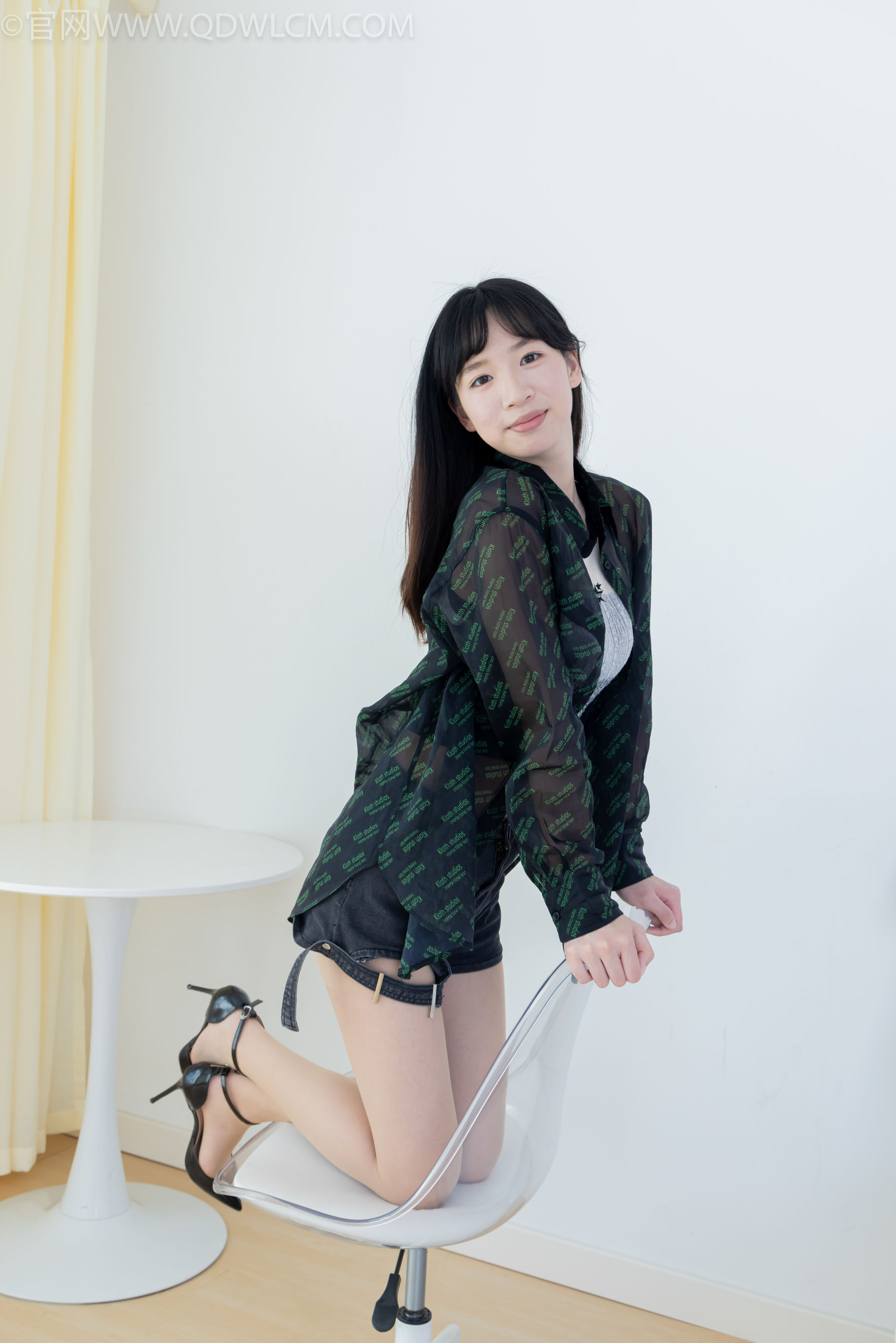 物恋传媒 No.2282 小左 - 高跟鞋、薄肉丝 第92张图