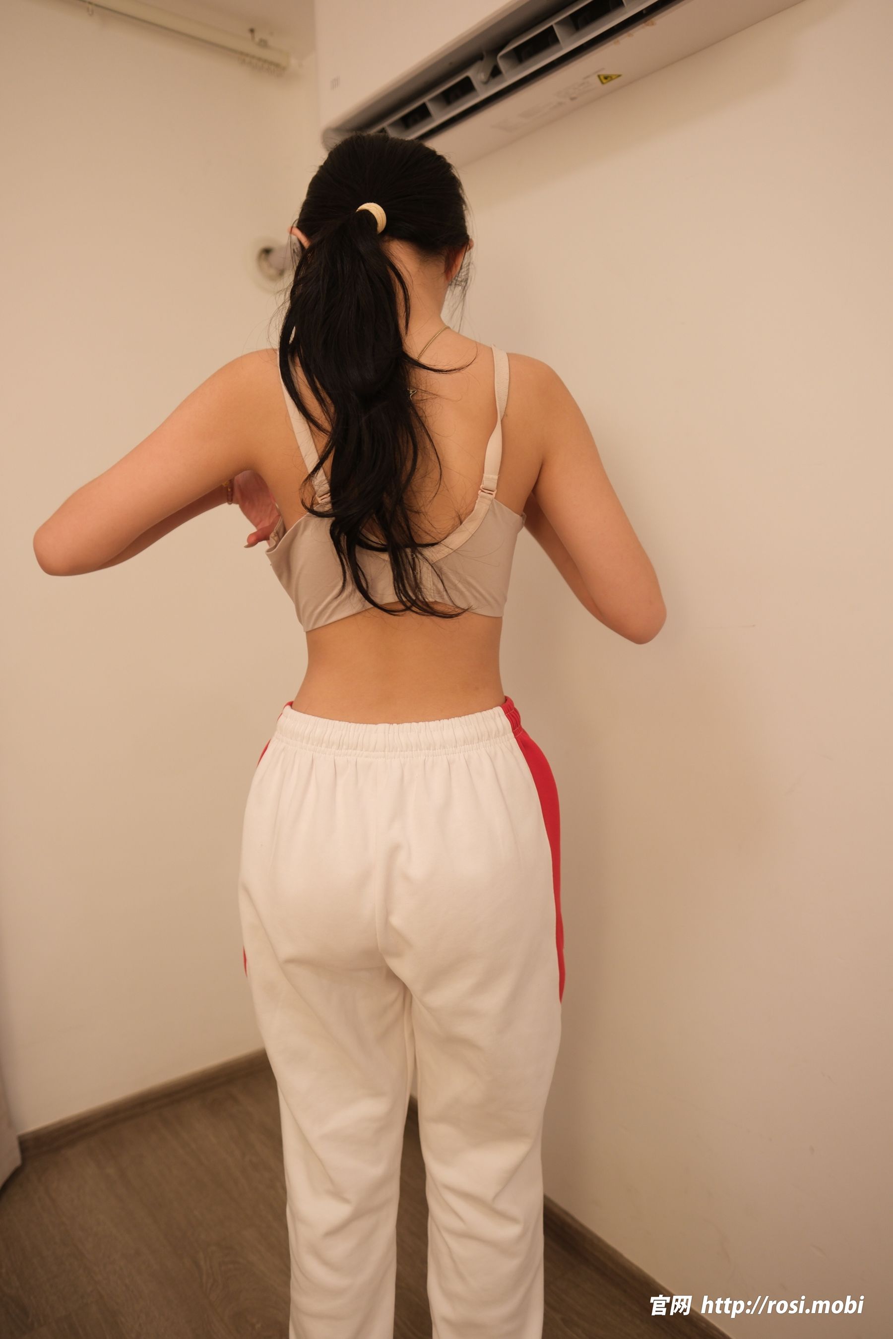 [ROSI写真] 2025.06.04 NO.4930 第1张图