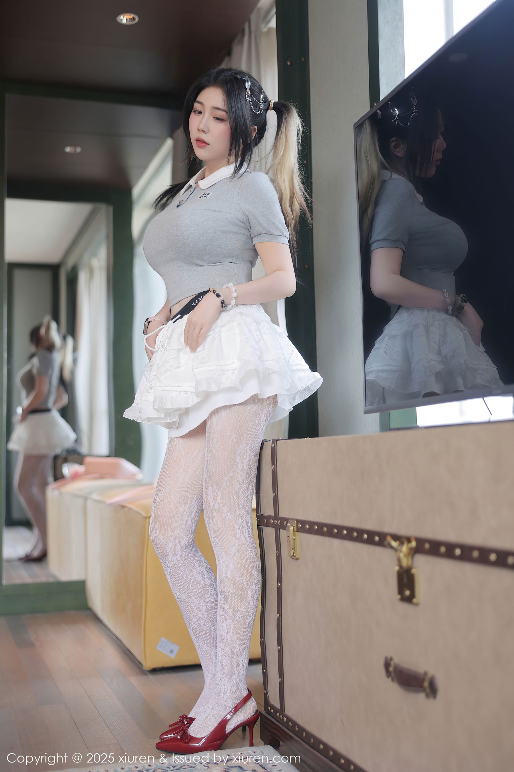 [秀人XiuRen] 2025.05.27 No.10330 诺诺Hsu 第3张图