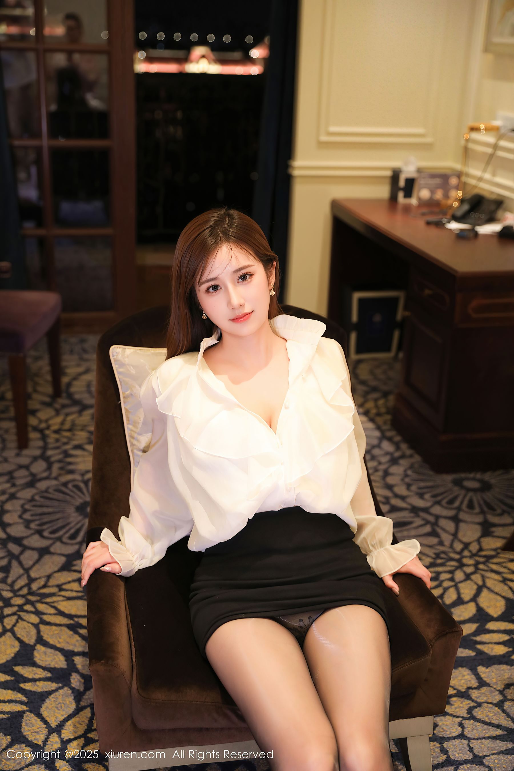 [秀人XiuRen] 2025.05.29 No.10342 小肉肉咪 第8张图