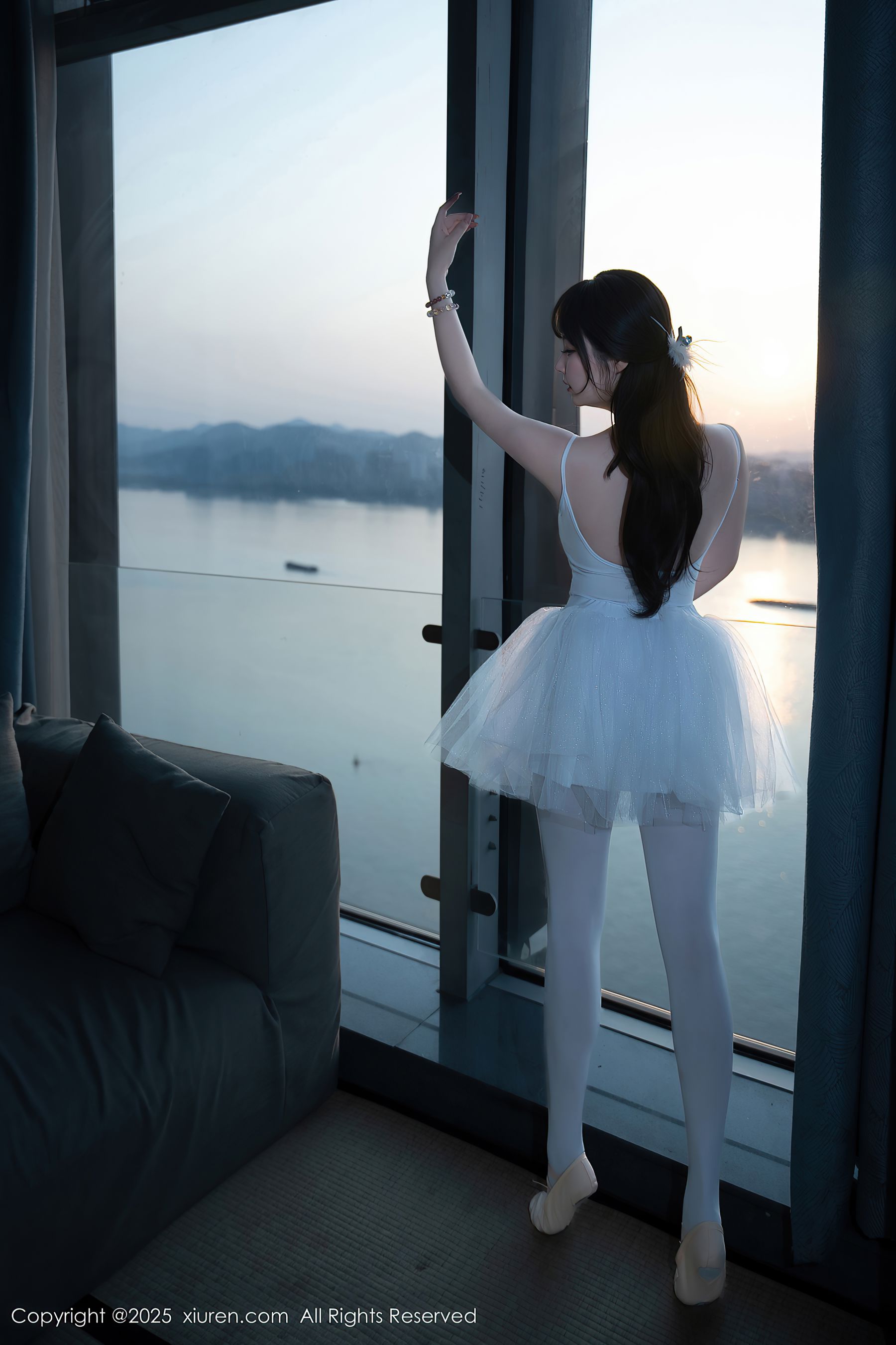 [秀人XiuRen] 2025.07.23 No.10575 软情 第9张图