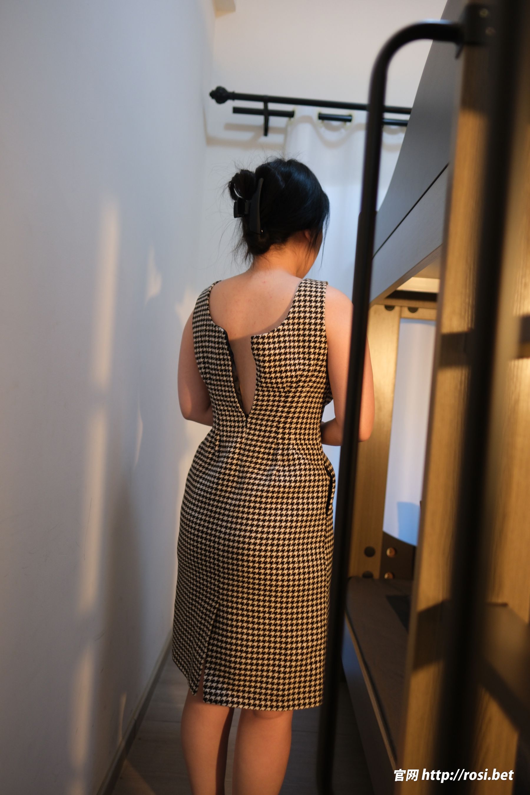 [ROSI写真] 2025.11.04 NO.5083 第1张图